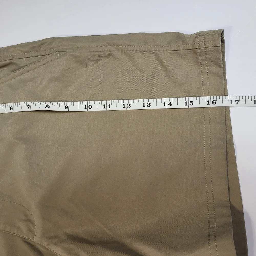 Abercrombie & Fitch Go To Men's Short Khaki Plain‎ Front Quick Dry Size 32